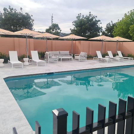 Burringa Garden Motel Wagga Wagga Eksteriør billede