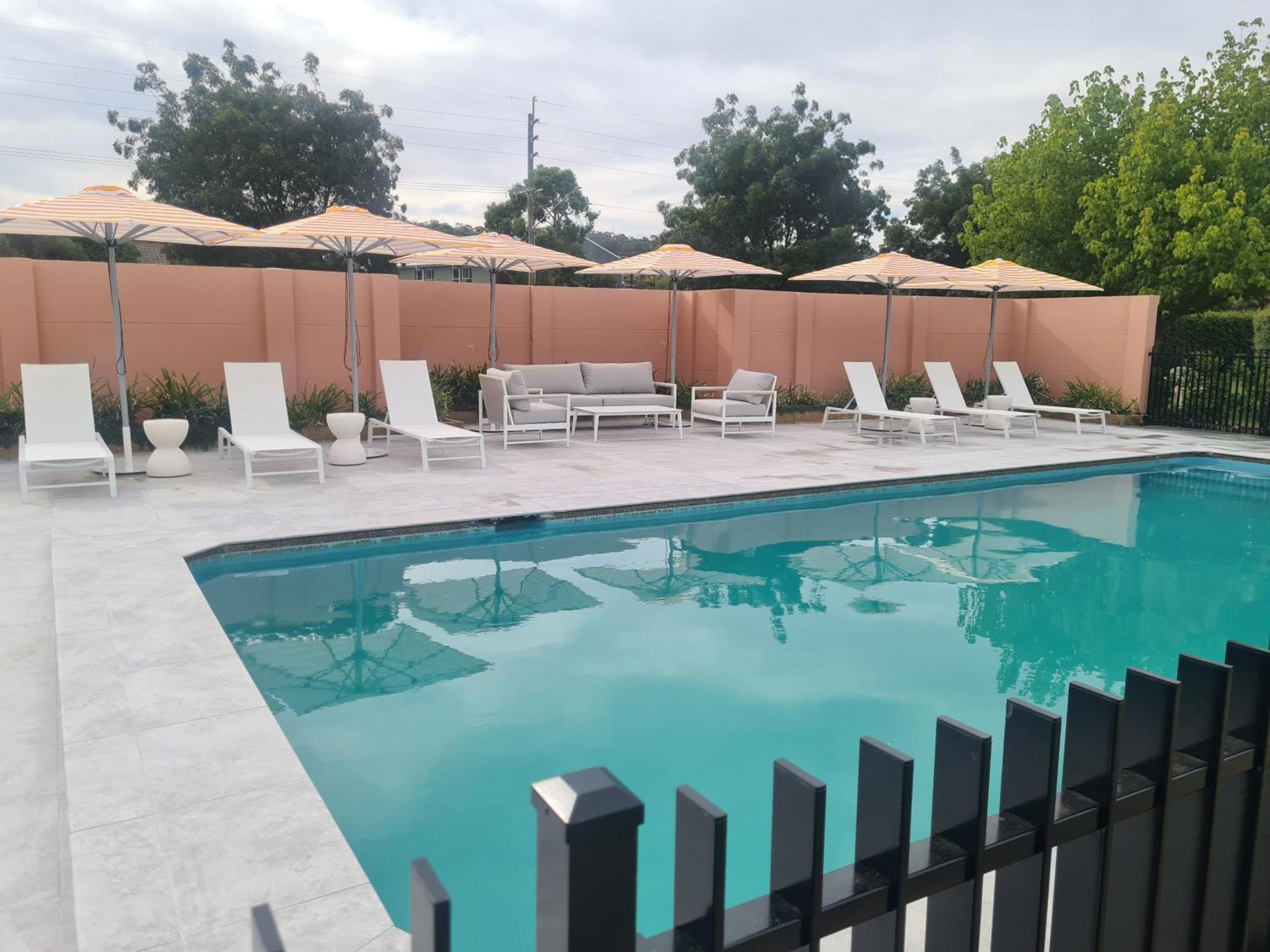 Burringa Garden Motel Wagga Wagga Eksteriør billede